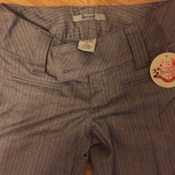 Size 5 regular length spacegirlz dress pants. - Picture 1 of 2